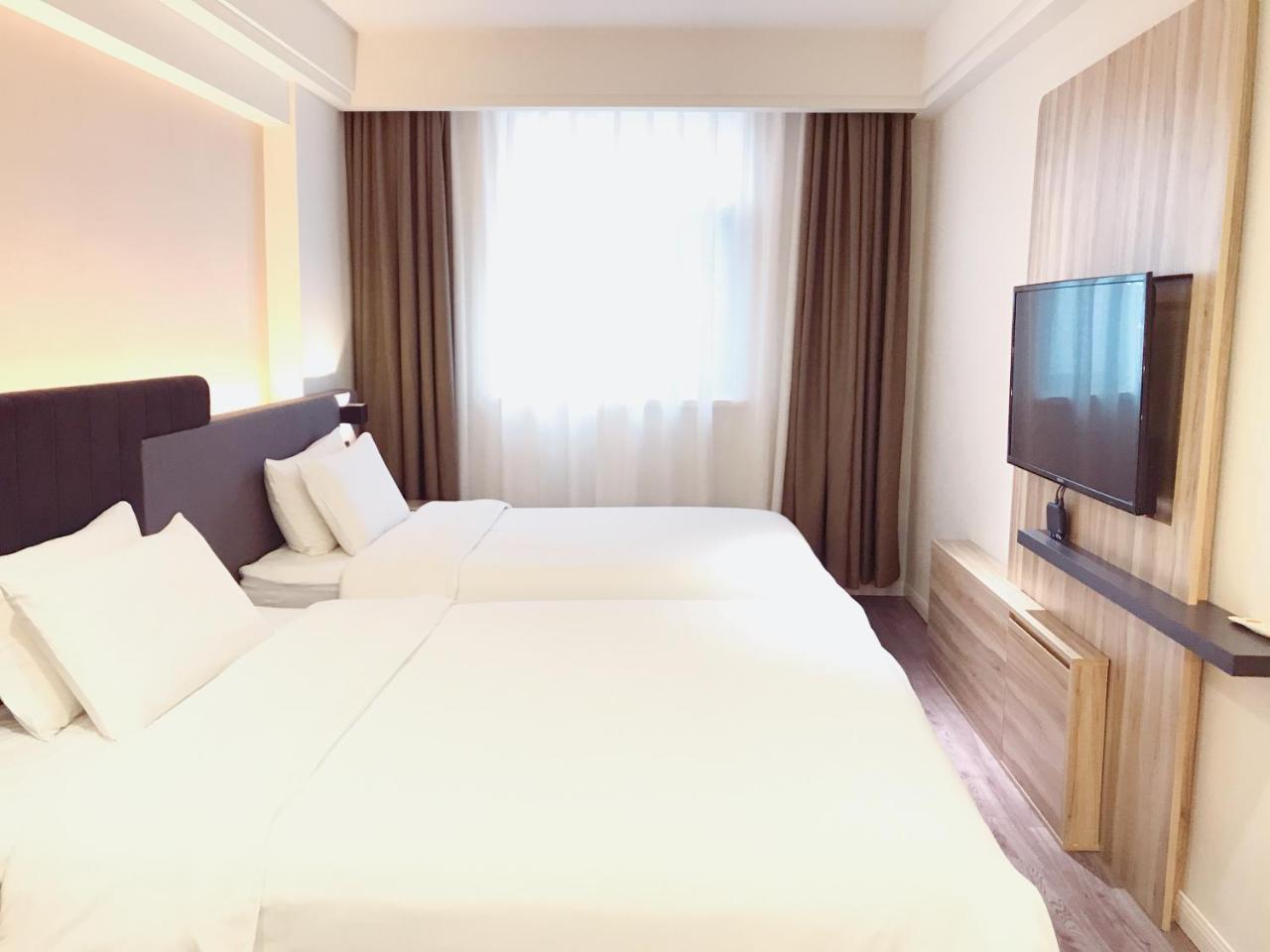 Hanting Premium Shanghai Hongkou Football Stadium Second Branch Экстерьер фото